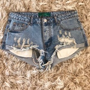 Distressed shorts